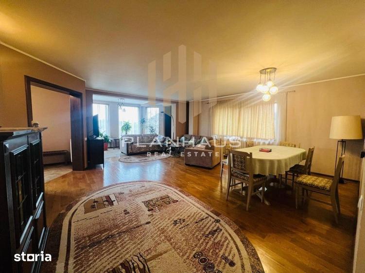 Casă cu 5 camere cu Teren 1000 Mp în Recea