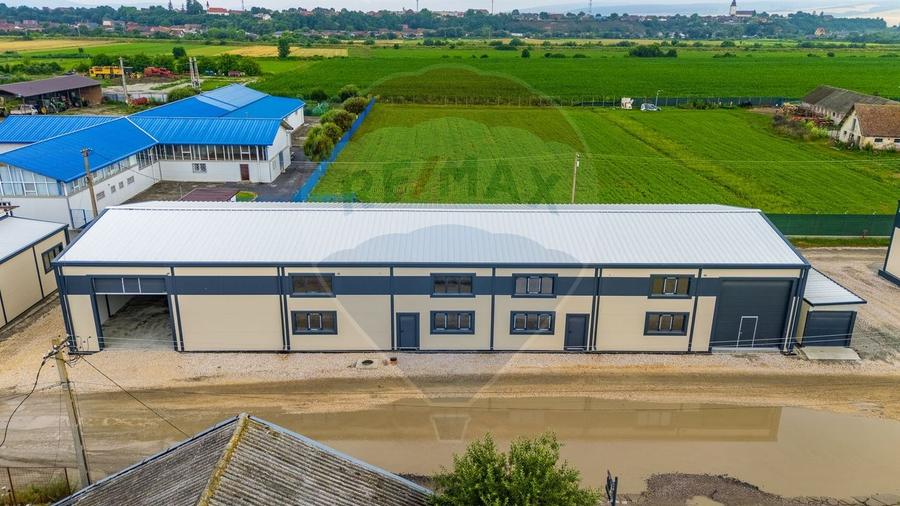 Spațiu industrial, de 580 mp, în Exterior Nord