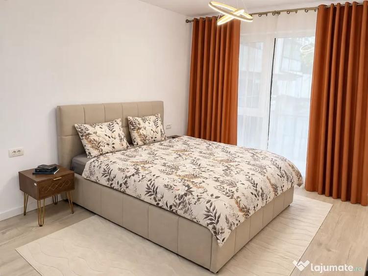 Apartament cu 2 camere decomandat în 13 Septembrie