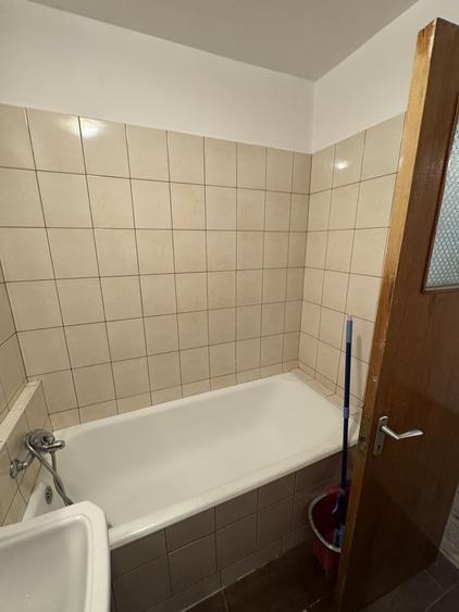 Apartament cu 2 camere decomandat în Sălăjan