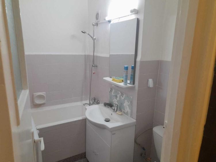 Garsonieră semidecomandată în Tătărași