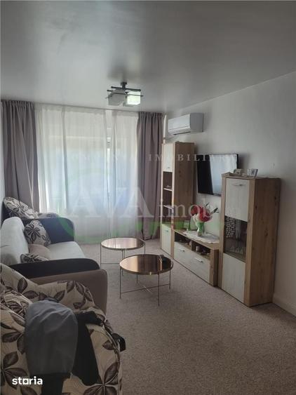 Apartament cu 3 camere decomandat, mobilat în Mioriței