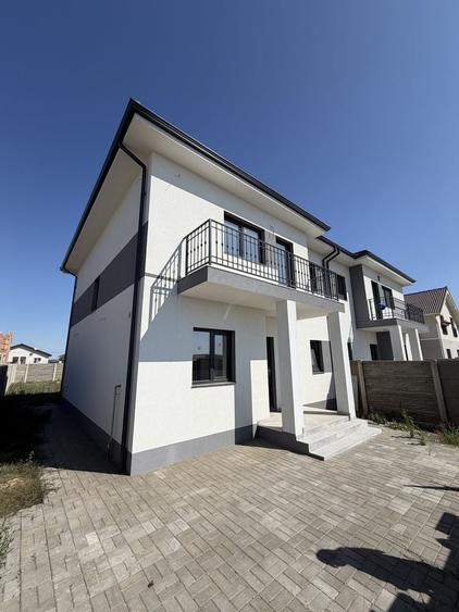 Casă cu 4 camere în Urseni