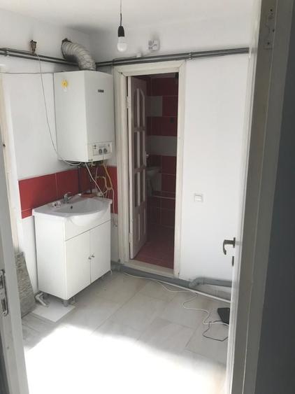 Spațiu comercial, de 55 mp, în Valea Adâncă