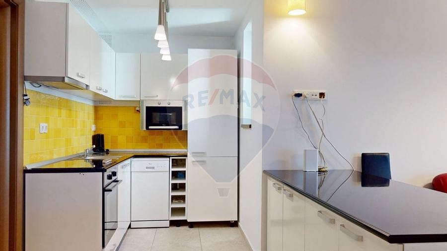 Apartament cu 2 camere semidecomandat în Drumul Poienii