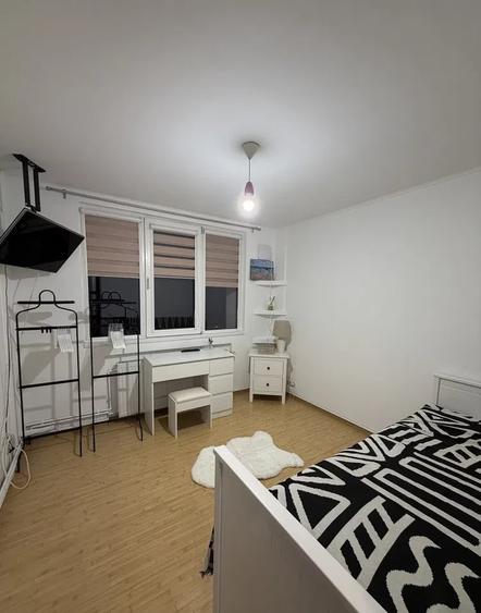 Apartament cu 3 camere decomandat, mobilat în Drumul Taberei