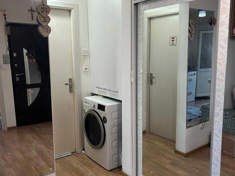 Apartament cu 2 camere decomandat în Lăpuș Argeș