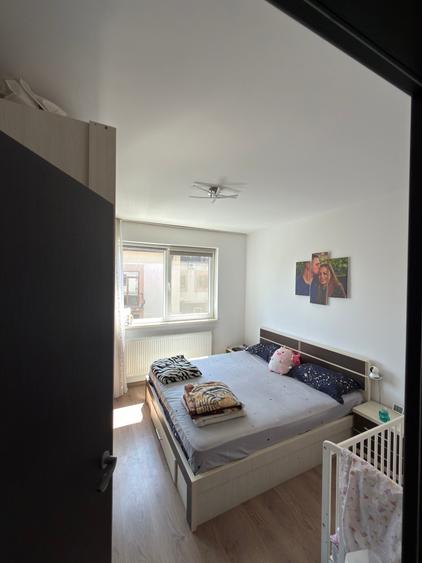 Apartament cu 2 camere semidecomandat, mobilat în Central