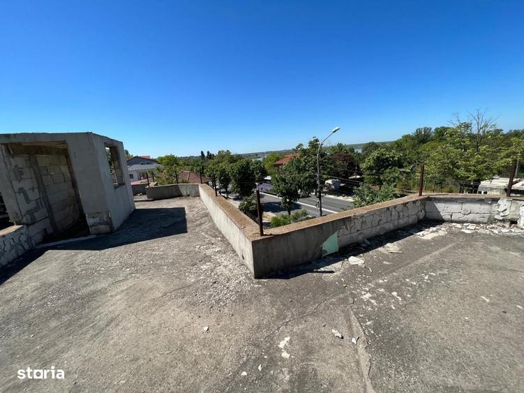 Casă cu 4 camere în Eforie