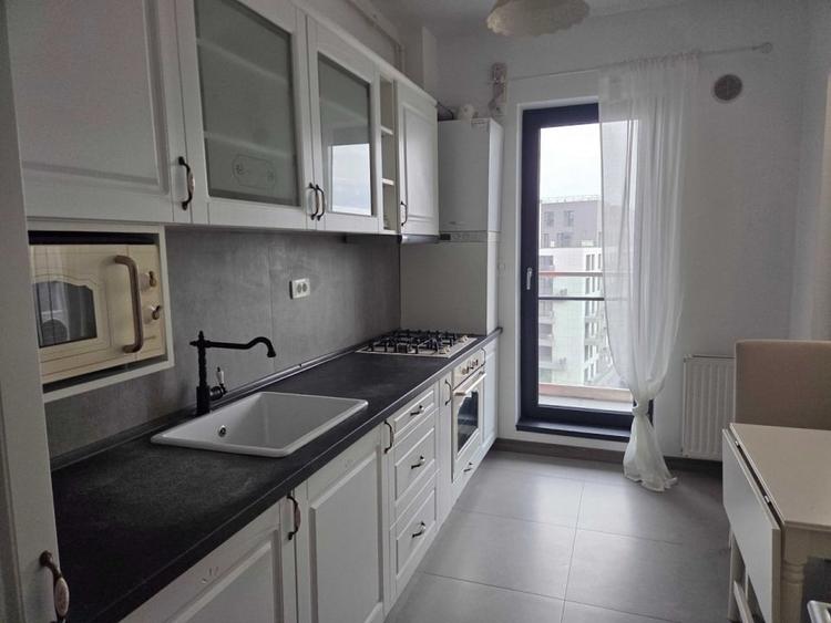 Apartament cu 2 camere decomandat, mobilat în Splaiul Independenței