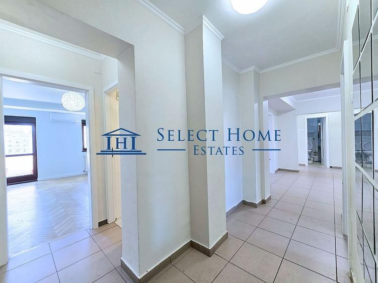 Apartament cu 5 camere decomandat în Unirii