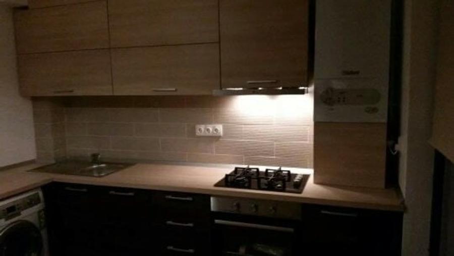 Apartament cu 2 camere decomandat, mobilat în Tudor