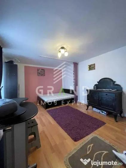 Garsonieră în Central