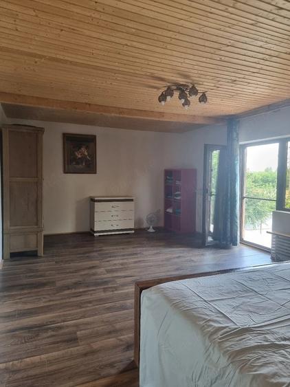 Casă cu 5 camere cu Teren 377 Mp în Jilava
