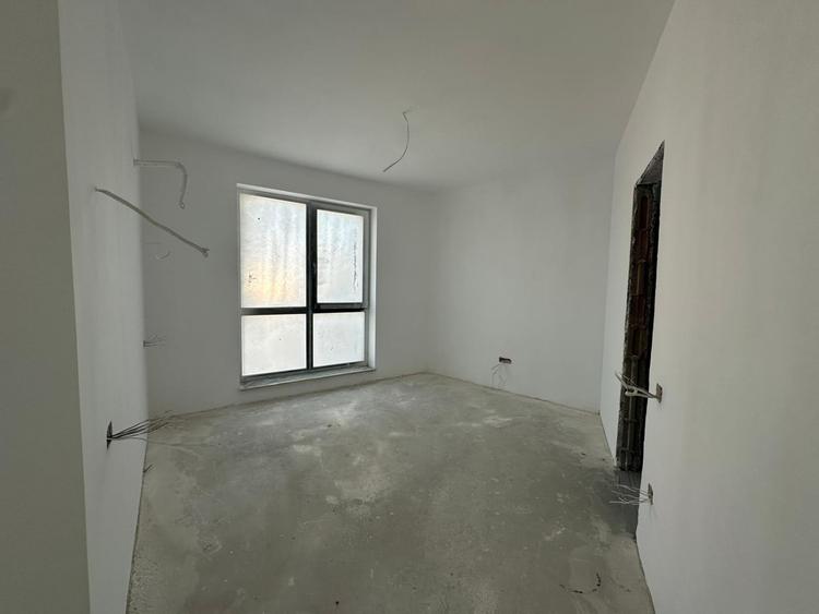 Apartament cu 3 camere decomandat în Eminescu