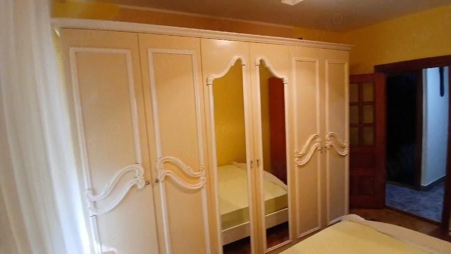 Apartament cu 3 camere decomandat în Țiglina 2