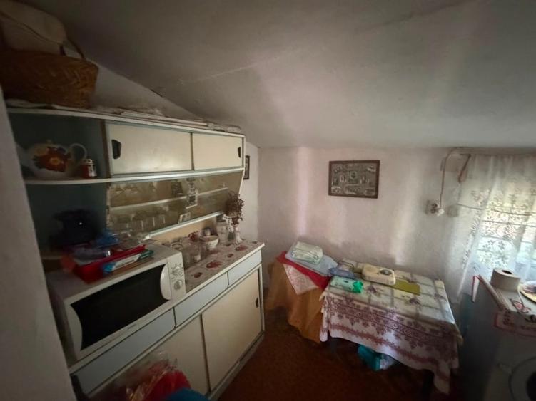 Casă individuală cu 4 camere cu Teren 4680 Mp în Lanurile