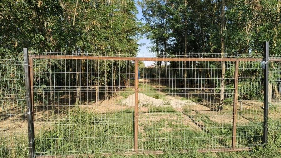 Teren de 792 mp, în Lipia