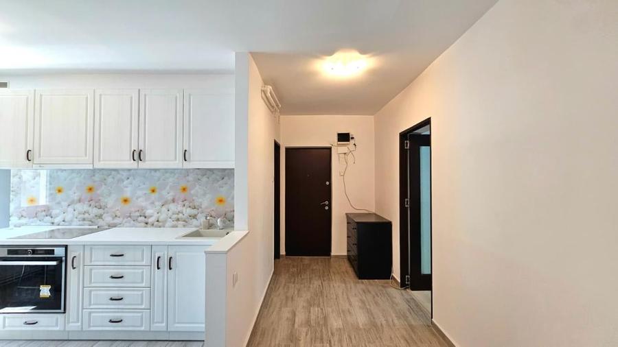 Apartament cu 3 camere decomandat, mobilat în Păcii