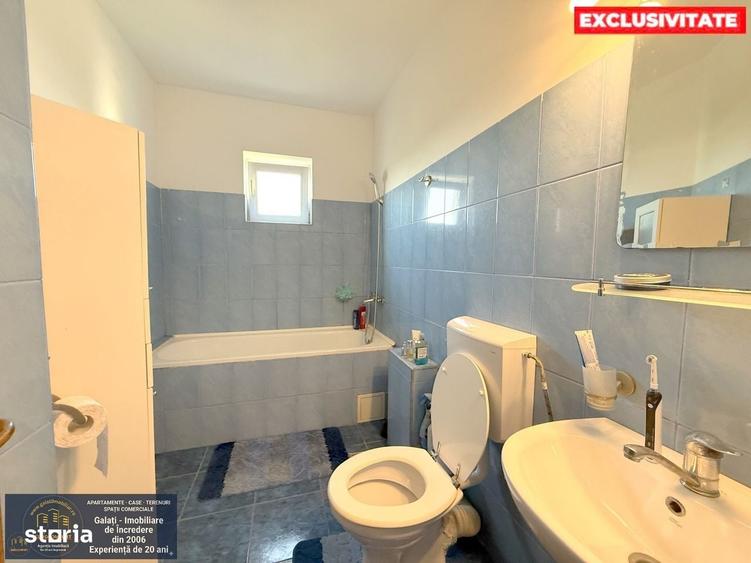 Apartament cu 2 camere în Micro 16