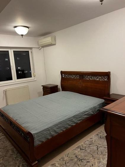 Apartament cu 4 camere semidecomandat, mobilat în Alba Iulia