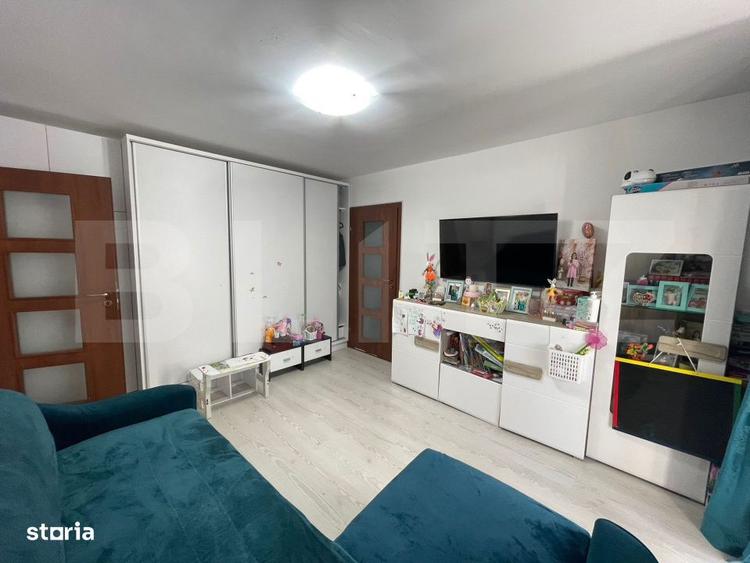 Apartament cu 3 camere semidecomandat în Brazda lui Novac