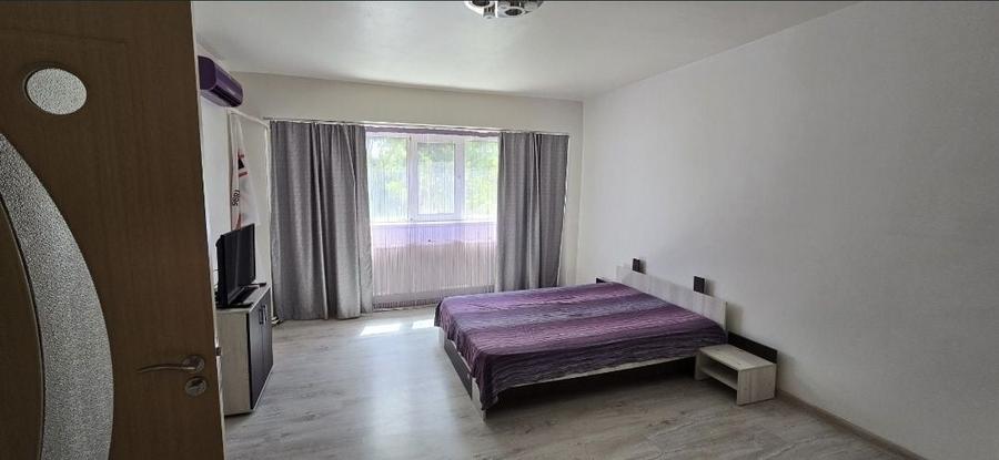 Garsonieră decomandată în Buzaului