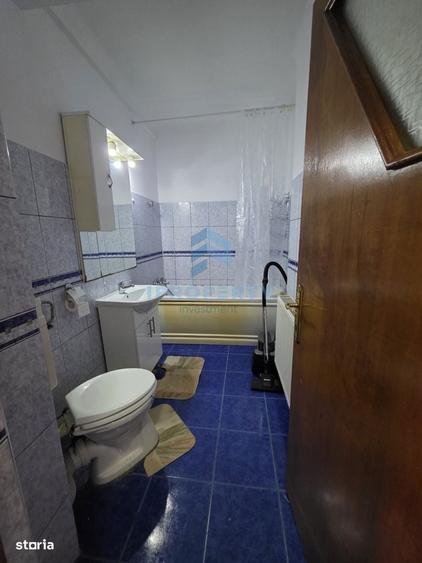 Apartament cu 3 camere decomandat în 13 Septembrie