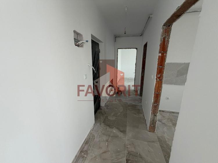 Apartament cu 2 camere semidecomandat în Giroc