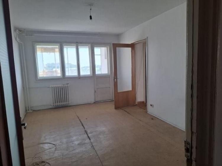 Apartament cu 3 camere circular în Giurgiului