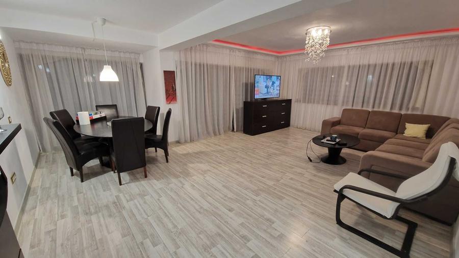 Casă cu 4 camere cu Teren 1000 Mp în Fundeni