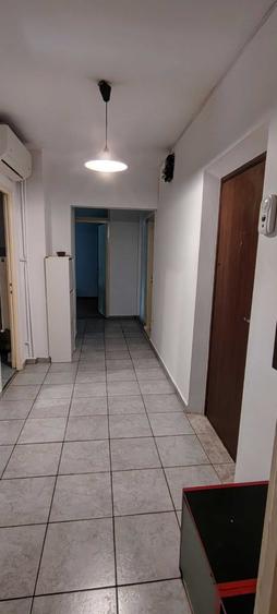 Apartament cu 2 camere decomandat în Sebastian