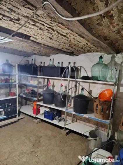 Casă cu 4 camere cu Teren 1360 Mp în Iris