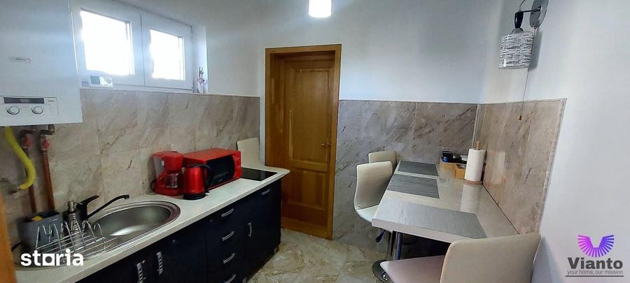 Casă cu 4 camere cu Teren 200 Mp în Valea Aurie
