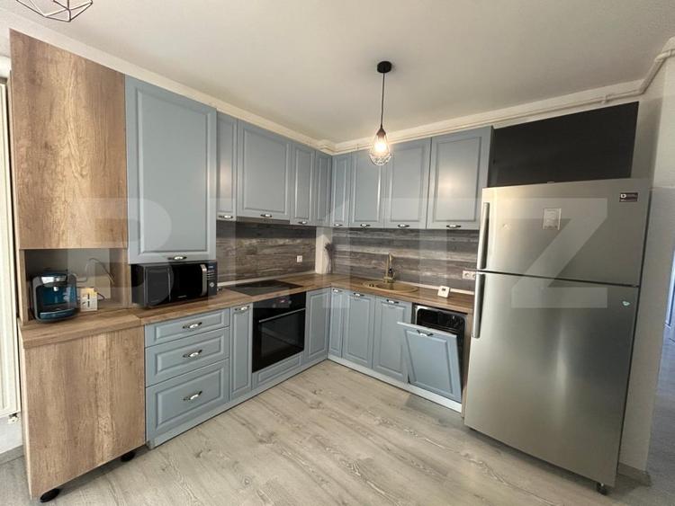 Apartament cu 3 camere decomandat, mobilat în Borhanci