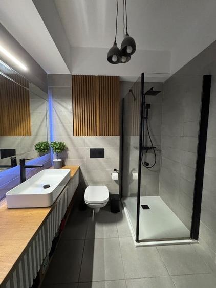 Apartament cu 2 camere decomandat în Lacul Morii