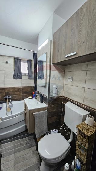 Apartament cu 2 camere decomandat în Târgu Neamț