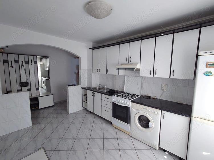 Apartament cu 2 camere decomandat în Ștefan cel Mare