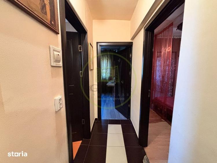 Apartament cu 4 camere decomandat, mobilat în Lăpuș