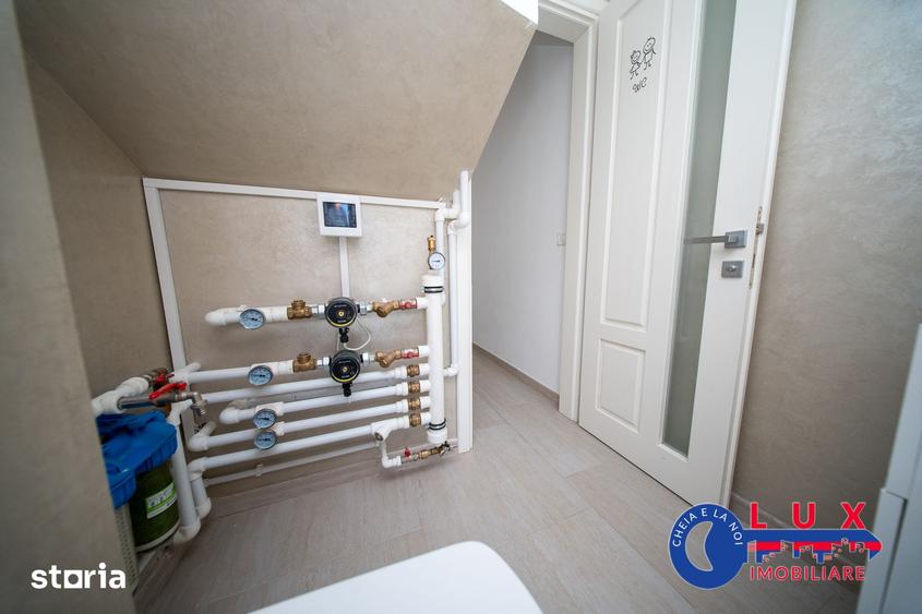 Casă cu 4 camere cu Teren 366 Mp în Babadag