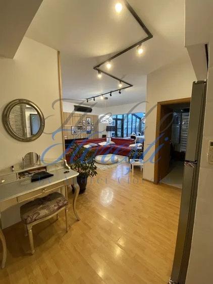 Apartament cu 4 camere semidecomandat, mobilat în Mănăștur