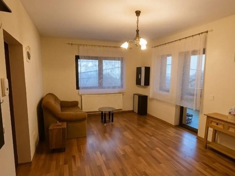 Apartament cu 2 camere în Tilișca
