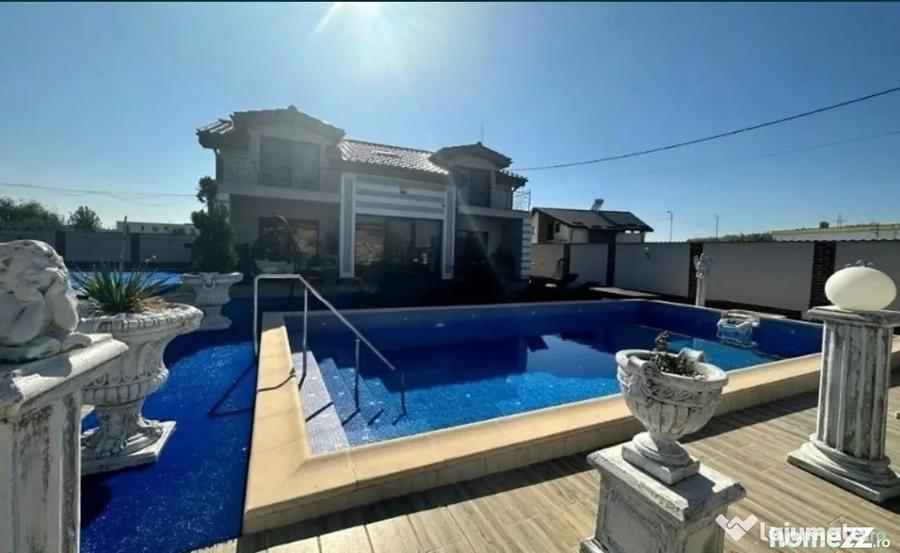 Casă cu 4 camere cu Teren 1000 Mp în Bâlta