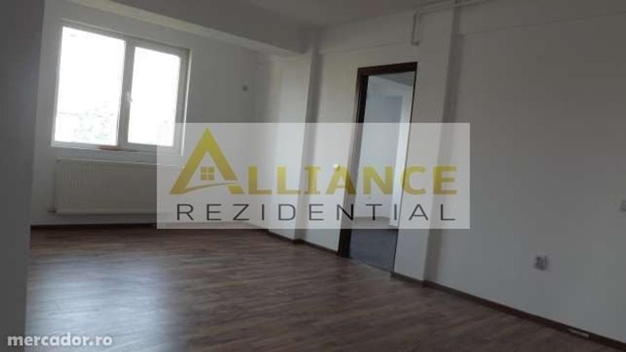Apartament cu 2 camere decomandat în Sud