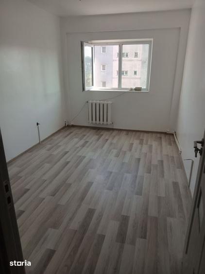 2 CAM MIRCEA CEL BATRAN DECOMANDAT, INTERMEDIAR - 4