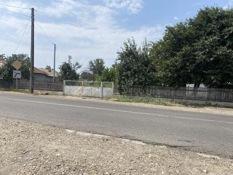 Spațiu comercial, în Lămotești
