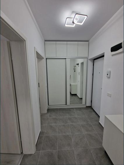 Garsonieră decomandată, mobilată în Metalurgiei