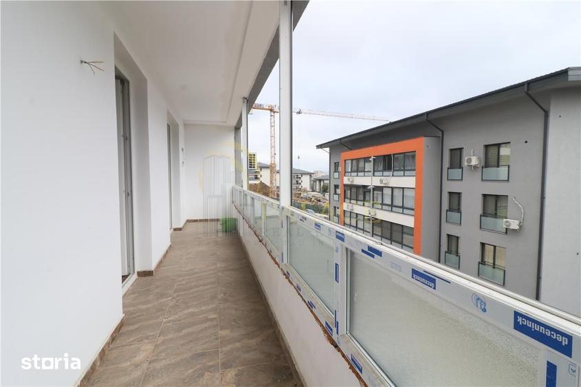 Apartament cu 4 camere în Păcurari