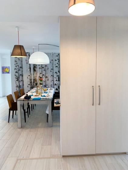 Casă individuală cu 6 camere cu Teren 435 Mp în Kamsas