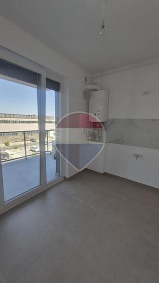 Apartament cu 3 camere decomandat în UTA